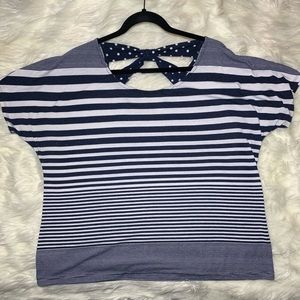 🍁🍁🍁MAURICES NAVY WHITE STRIPED SHIRT SIZE XL